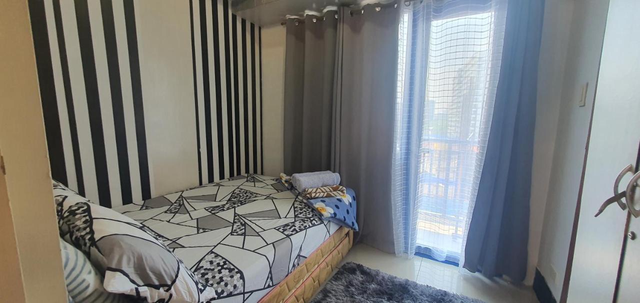 Ezbeds Near Mall Of Asia 마닐라 외부 사진