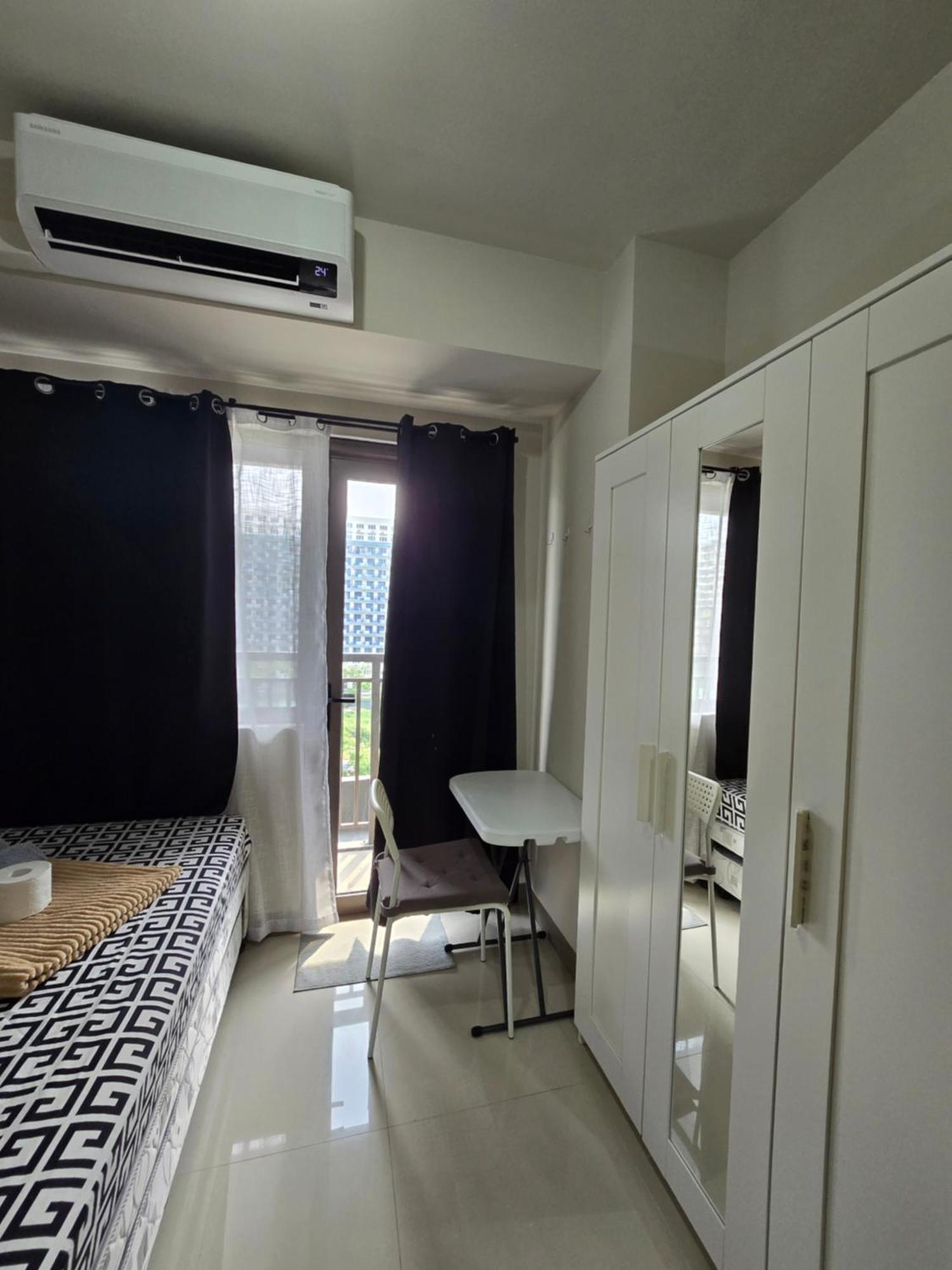 Ezbeds Near Mall Of Asia 마닐라 외부 사진
